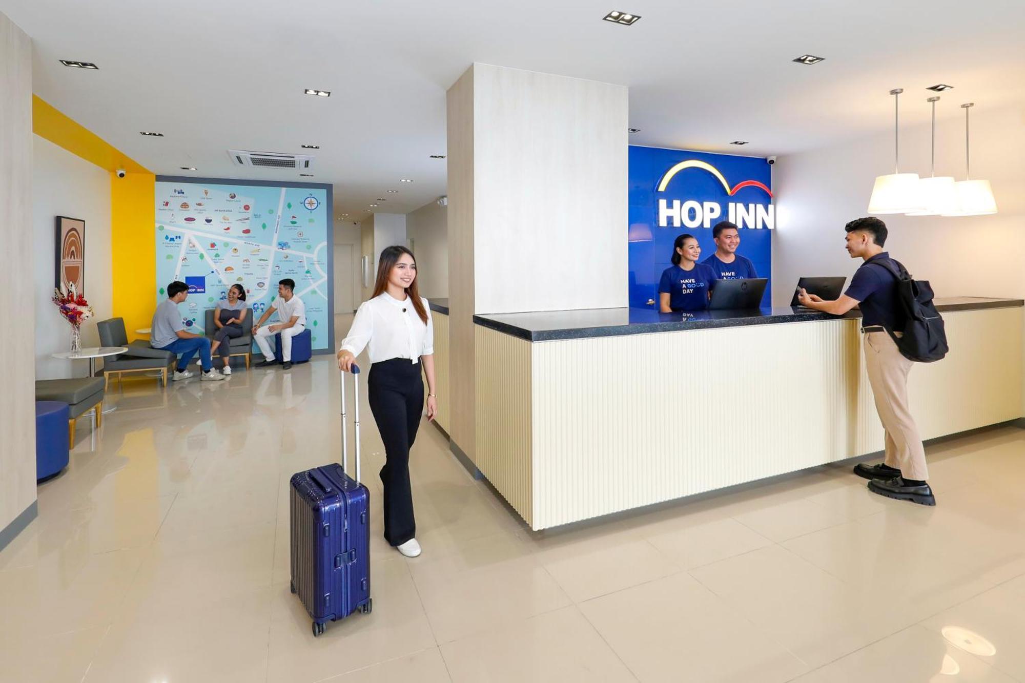 Hop Inn Hotel North Edsa Quezon City Exterior photo