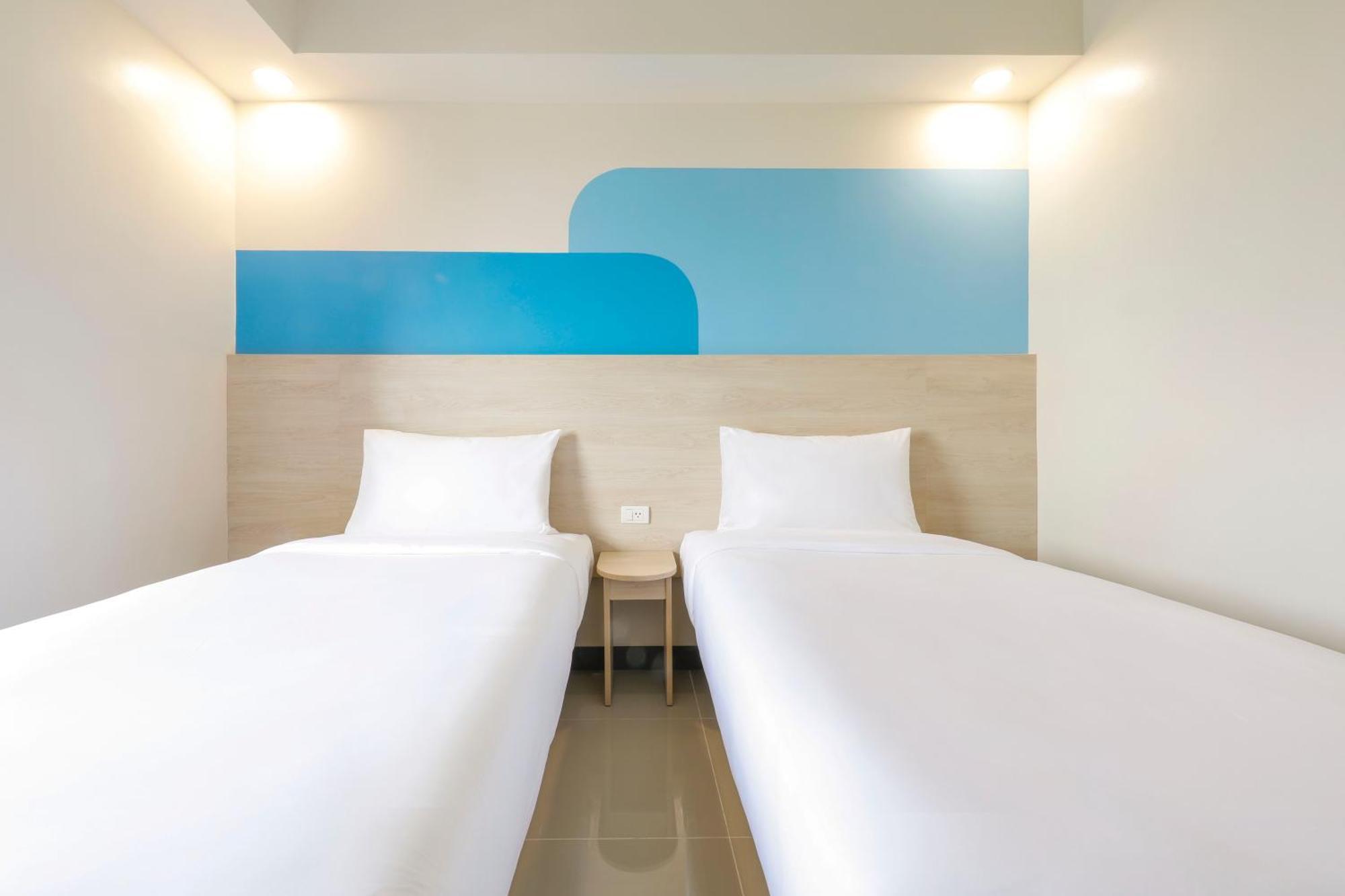 Hop Inn Hotel North Edsa Quezon City Exterior photo